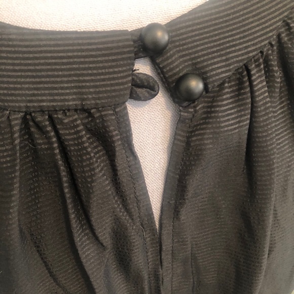 Black dress with belt loops - Picture 4 of 5